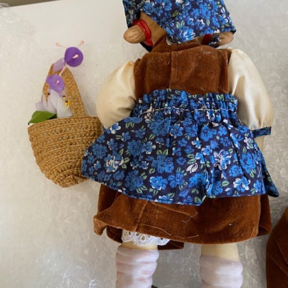Vintage MJ Hummel Bisque Porcelain Goebel Hansel and Gretel Dolls, German - Picture 4 of 5